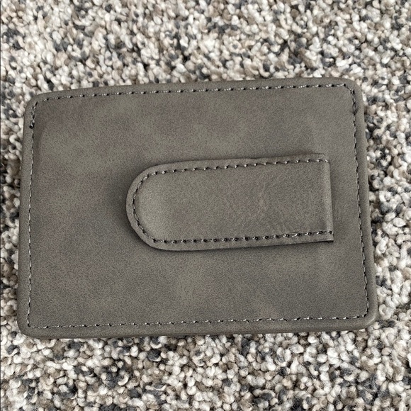 Dark Gray Leather Card Holder with Minimalist Design and OHIO STATE Logo - Picture 2 of 3